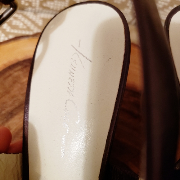 LEATHER CUTOUT WOOD BLOCK HEELS 10 - Picture 10 of 14